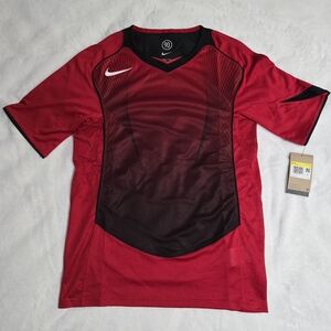 Nike Total 90 Dri-Fit Soccer Jersey Red Men’s Size Small Loose Fit HV1178-687